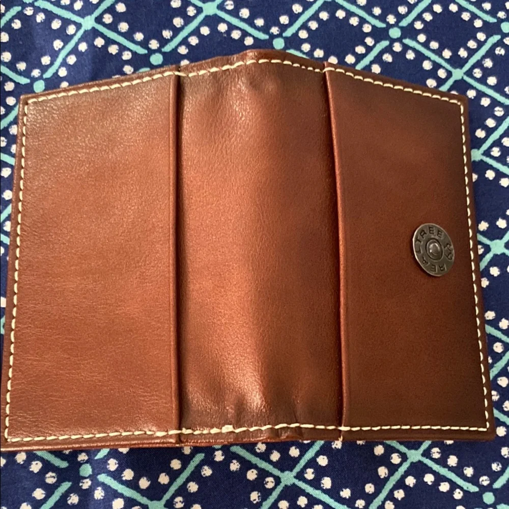 Realtree Brown Leather Key Card Holder